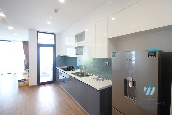Beautiful four bedrooms apartment for rent in Vinhome Metropolis, Ba Dinh district, Ha Noi.